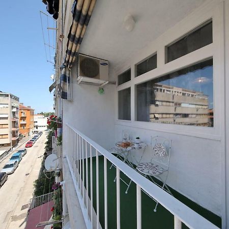 Apartman Lana In City Centre With Garage Zadar Zewnętrze zdjęcie