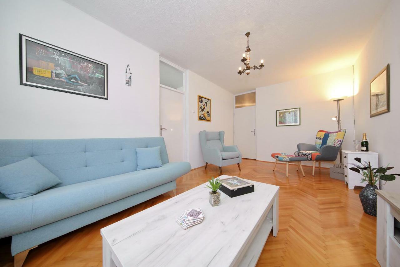 Apartman Lana In City Centre With Garage Zadar Zewnętrze zdjęcie