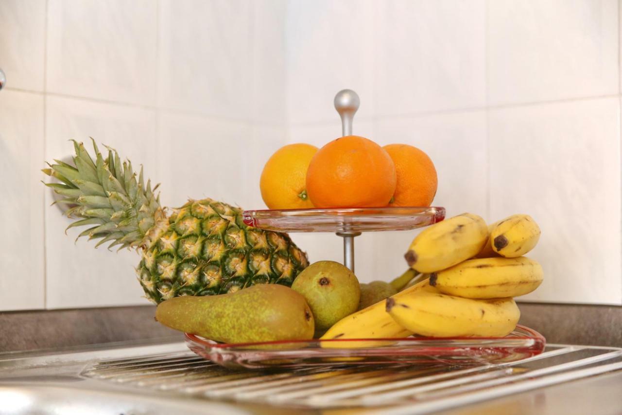 Apartman Lana In City Centre With Garage Zadar Zewnętrze zdjęcie